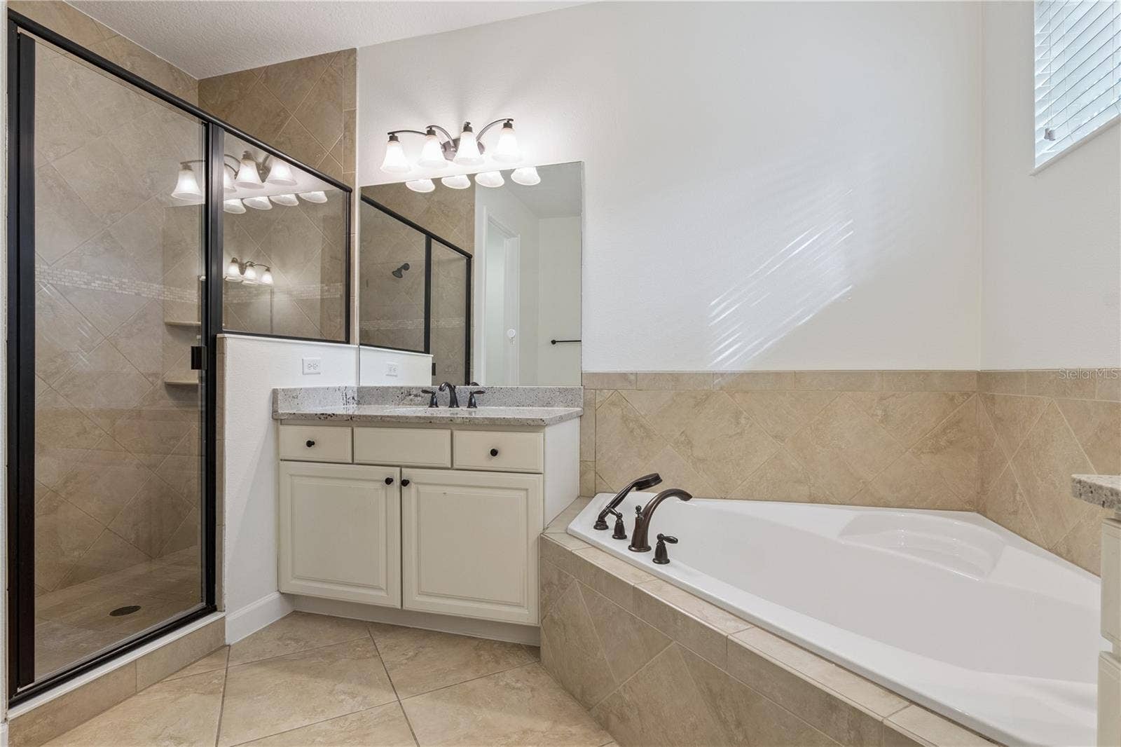 1886 PIEDMONT PLACE, Lake Mary, FL 32746 1886 PIEDMONT PLACE, Lake Mary, FL 32746