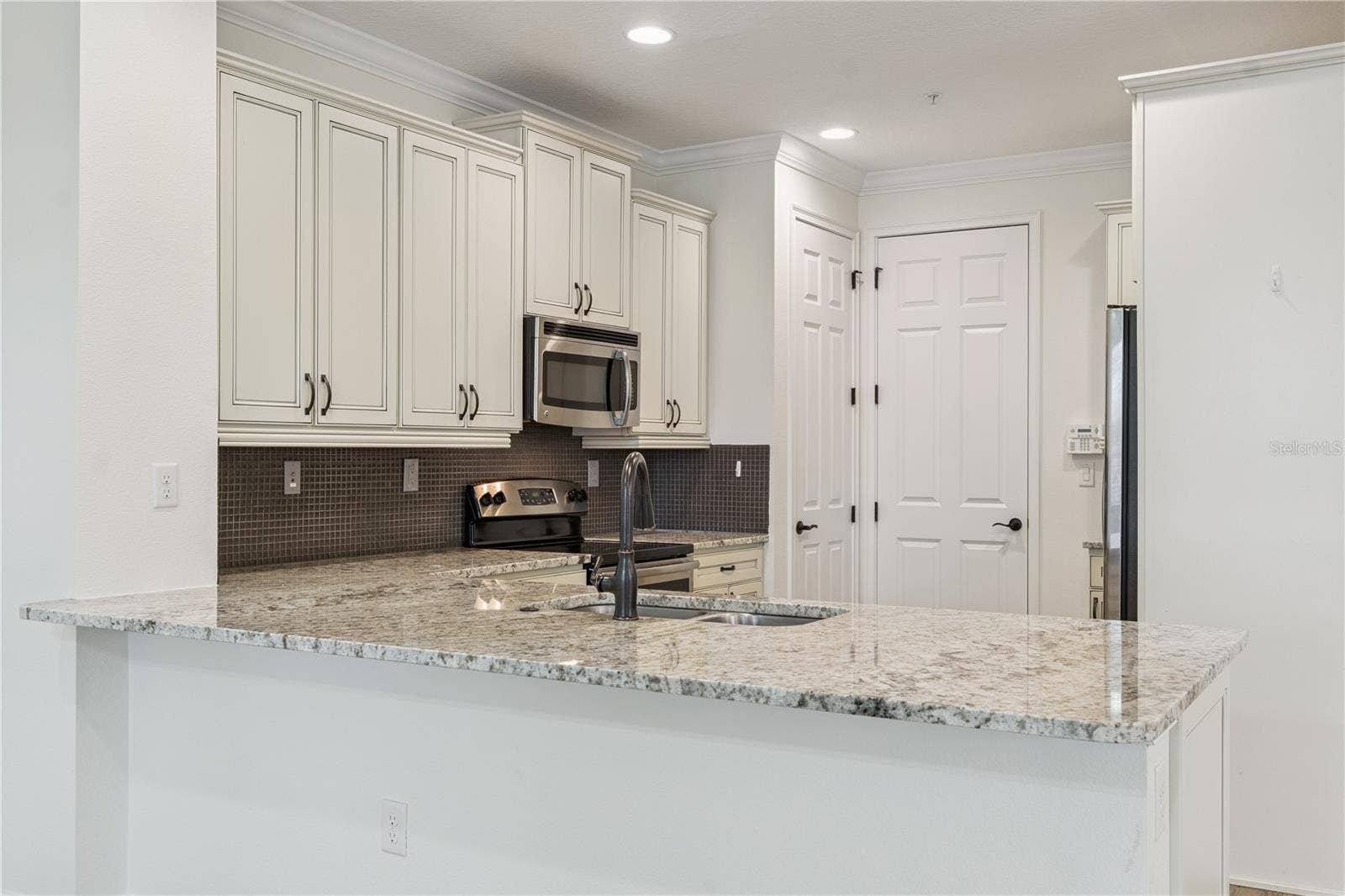 1886 PIEDMONT PLACE, Lake Mary, FL 32746 1886 PIEDMONT PLACE, Lake Mary, FL 32746