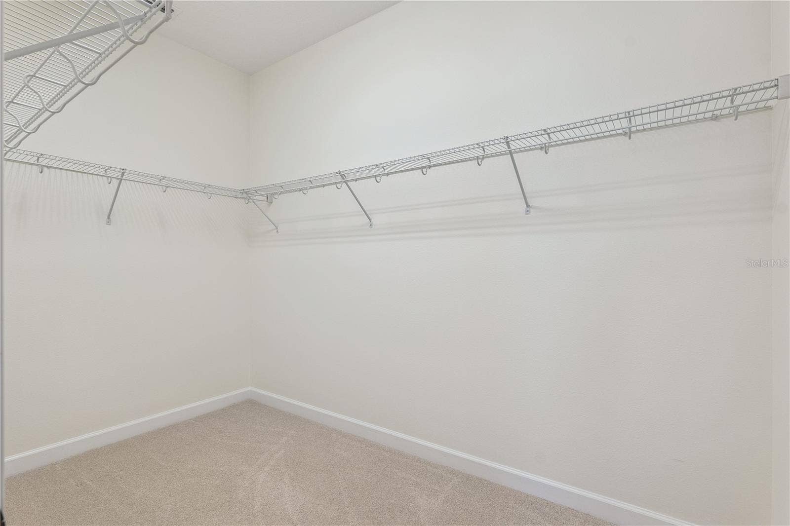 1886 PIEDMONT PLACE, Lake Mary, FL 32746 1886 PIEDMONT PLACE, Lake Mary, FL 32746