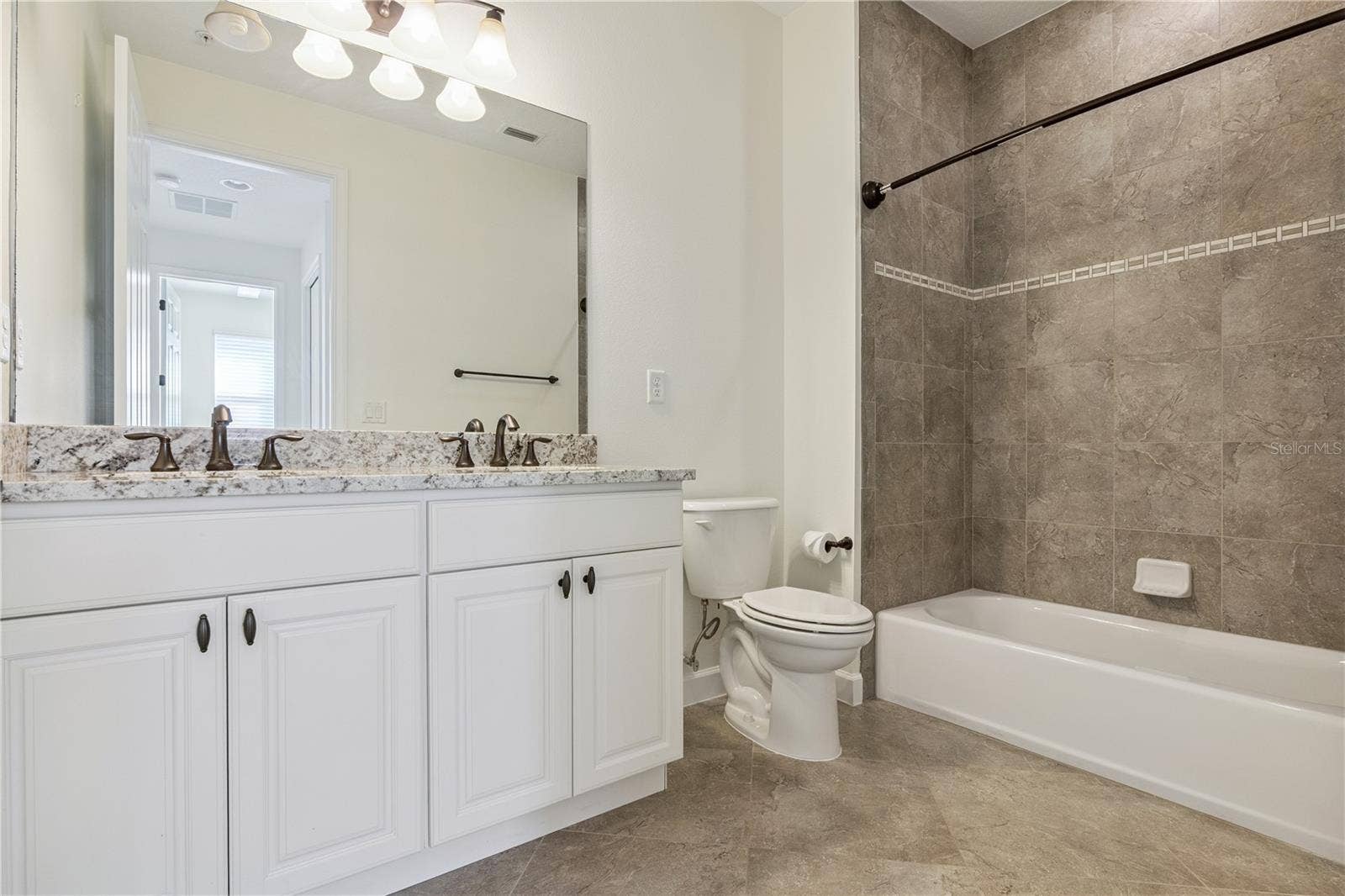 1886 PIEDMONT PLACE, Lake Mary, FL 32746 1886 PIEDMONT PLACE, Lake Mary, FL 32746