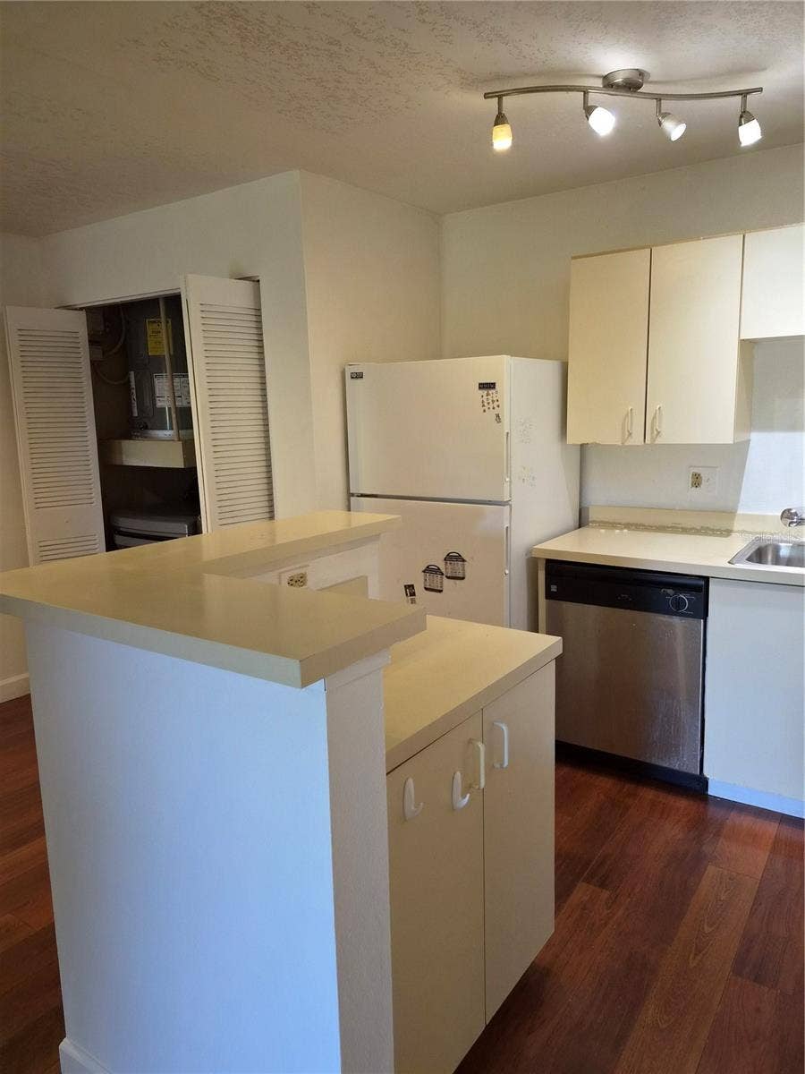 465 FORESTWAY CIRCLE, #207, Altamonte Springs, FL 32701
