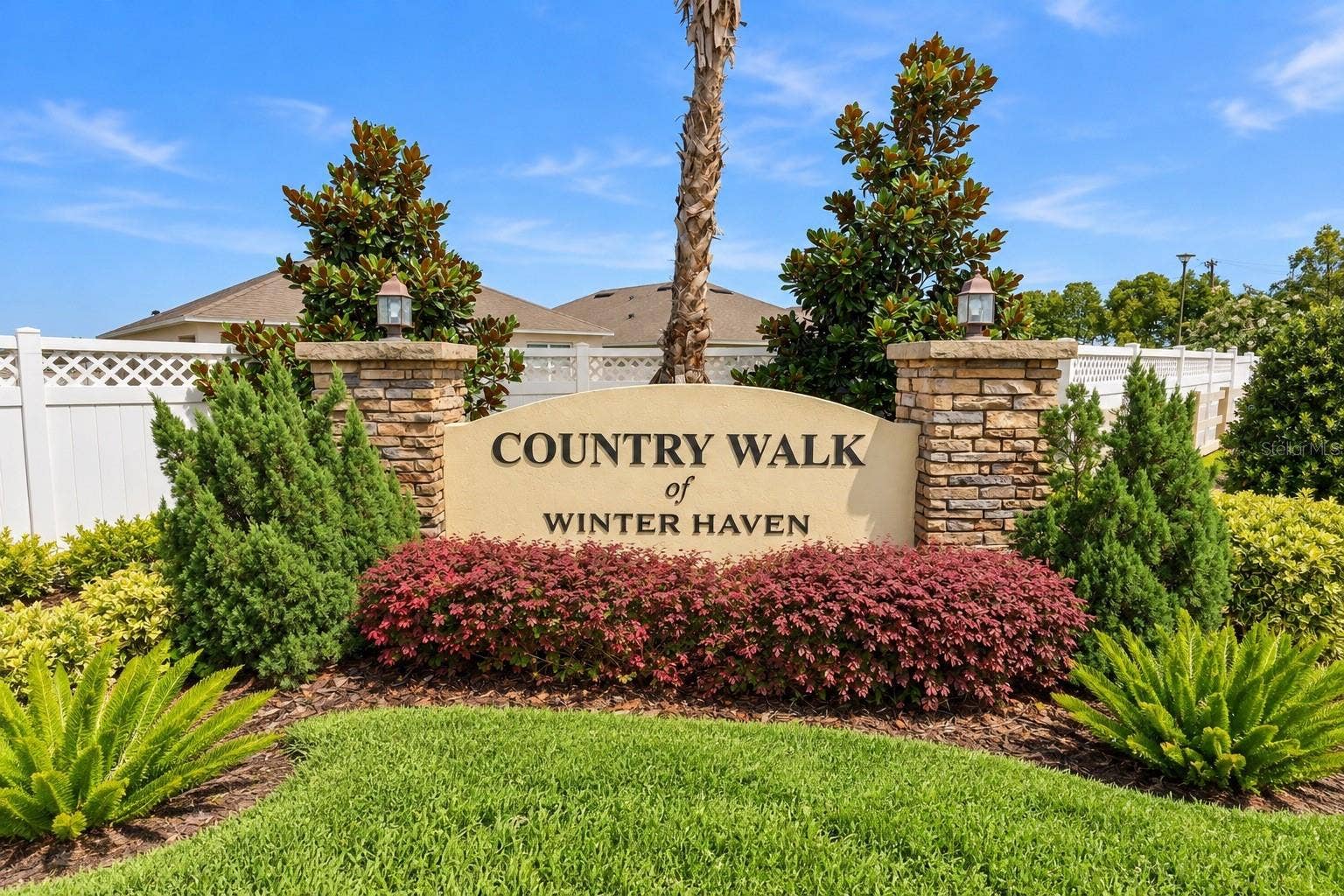 3132 COUNTRY CLUB CIRCLE, Winter Haven, FL 33881