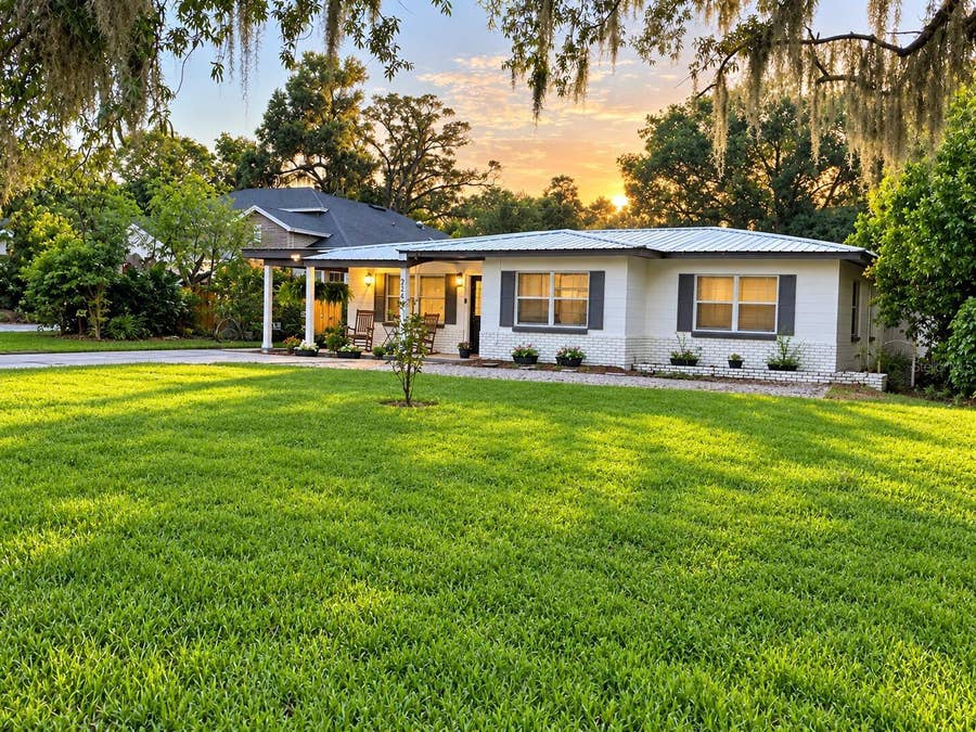 Property photo for 224 INVERNESS AVENUE, Temple Terrace, FL