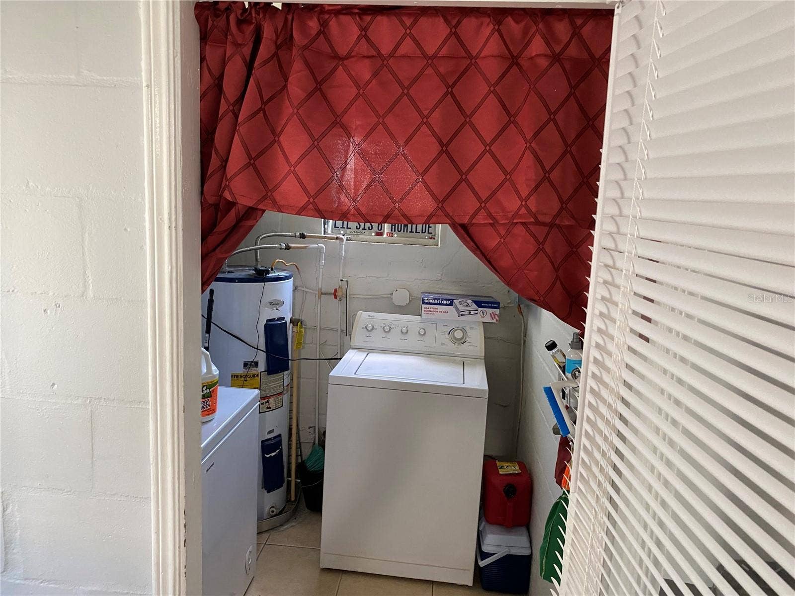 3393 AVENUE J NW, Winter Haven, FL 33881 3393 AVENUE J NW, Winter Haven, FL 33881