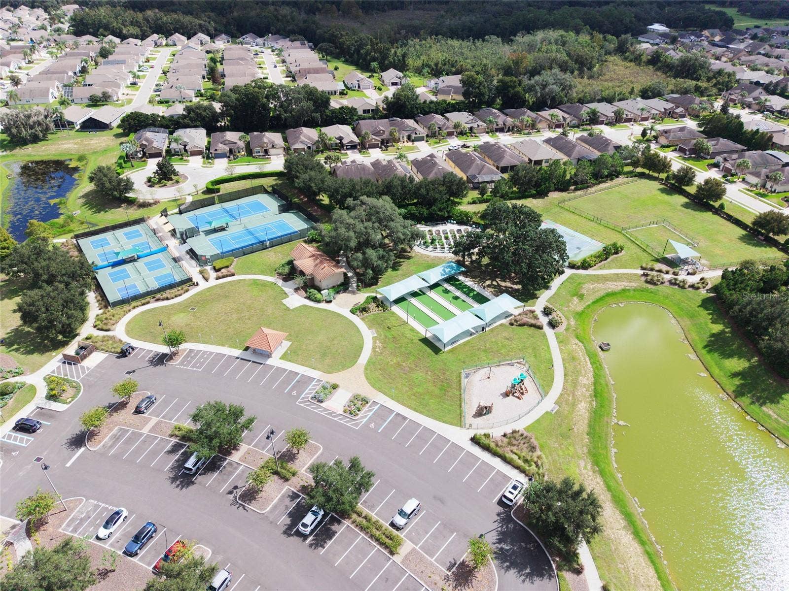124 HIGH VISTA DRIVE, Davenport, FL 33837 124 HIGH VISTA DRIVE, Davenport, FL 33837