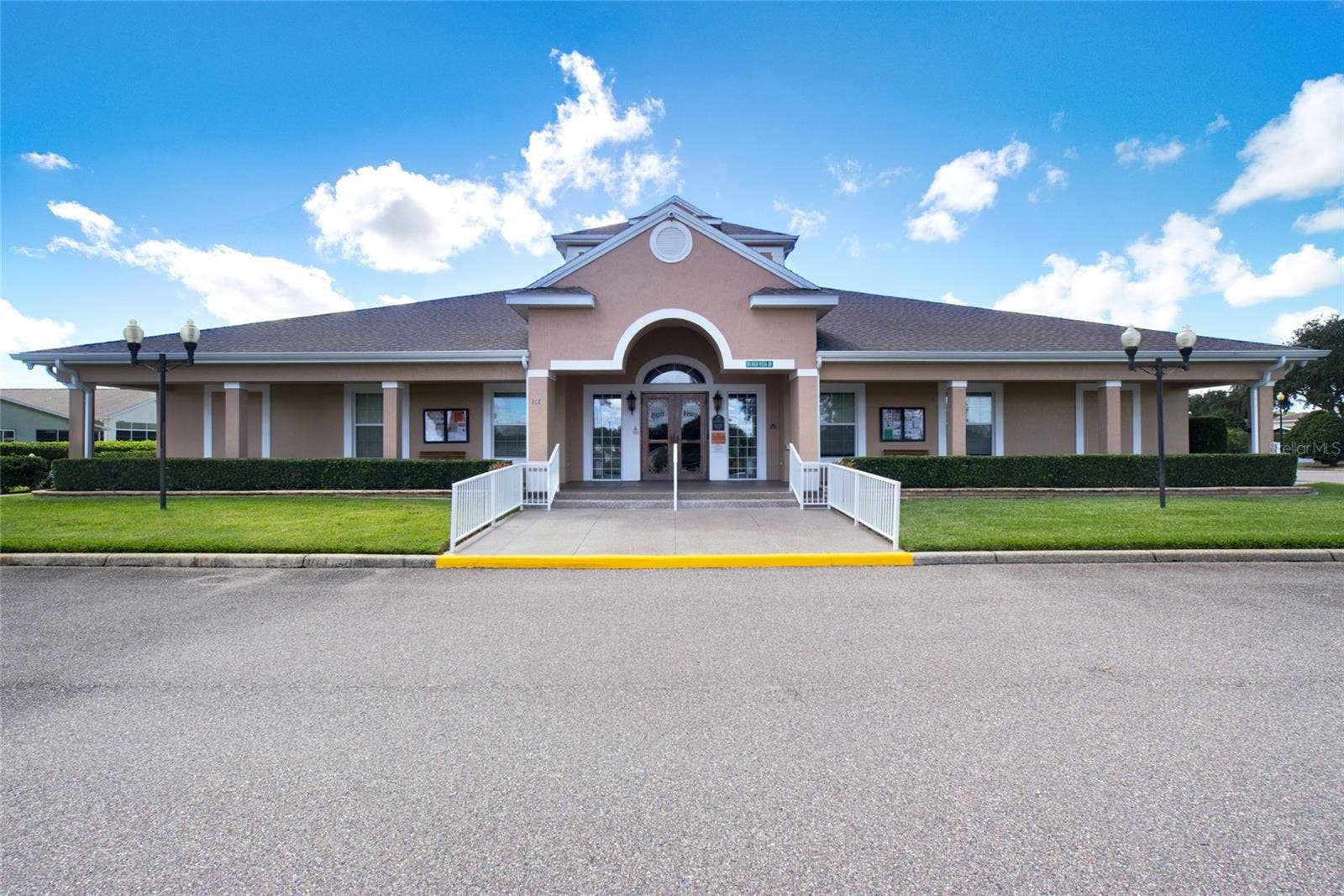 124 HIGH VISTA DRIVE, Davenport, FL 33837 124 HIGH VISTA DRIVE, Davenport, FL 33837