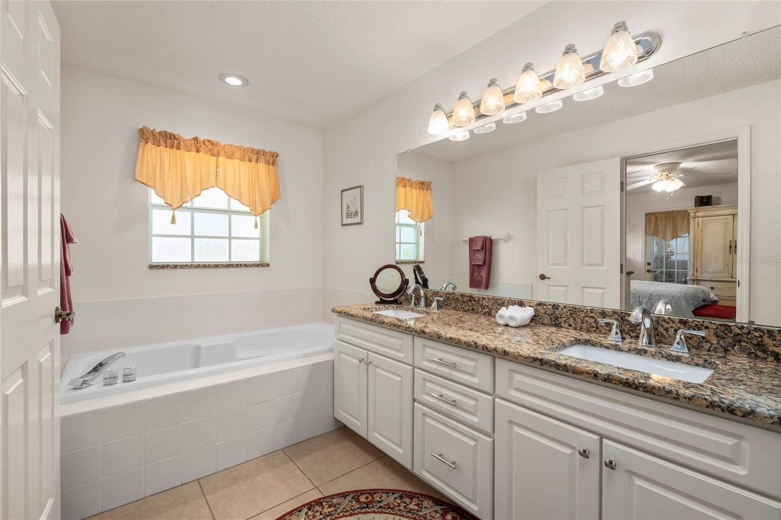 124 HIGH VISTA DRIVE, Davenport, FL 33837 124 HIGH VISTA DRIVE, Davenport, FL 33837