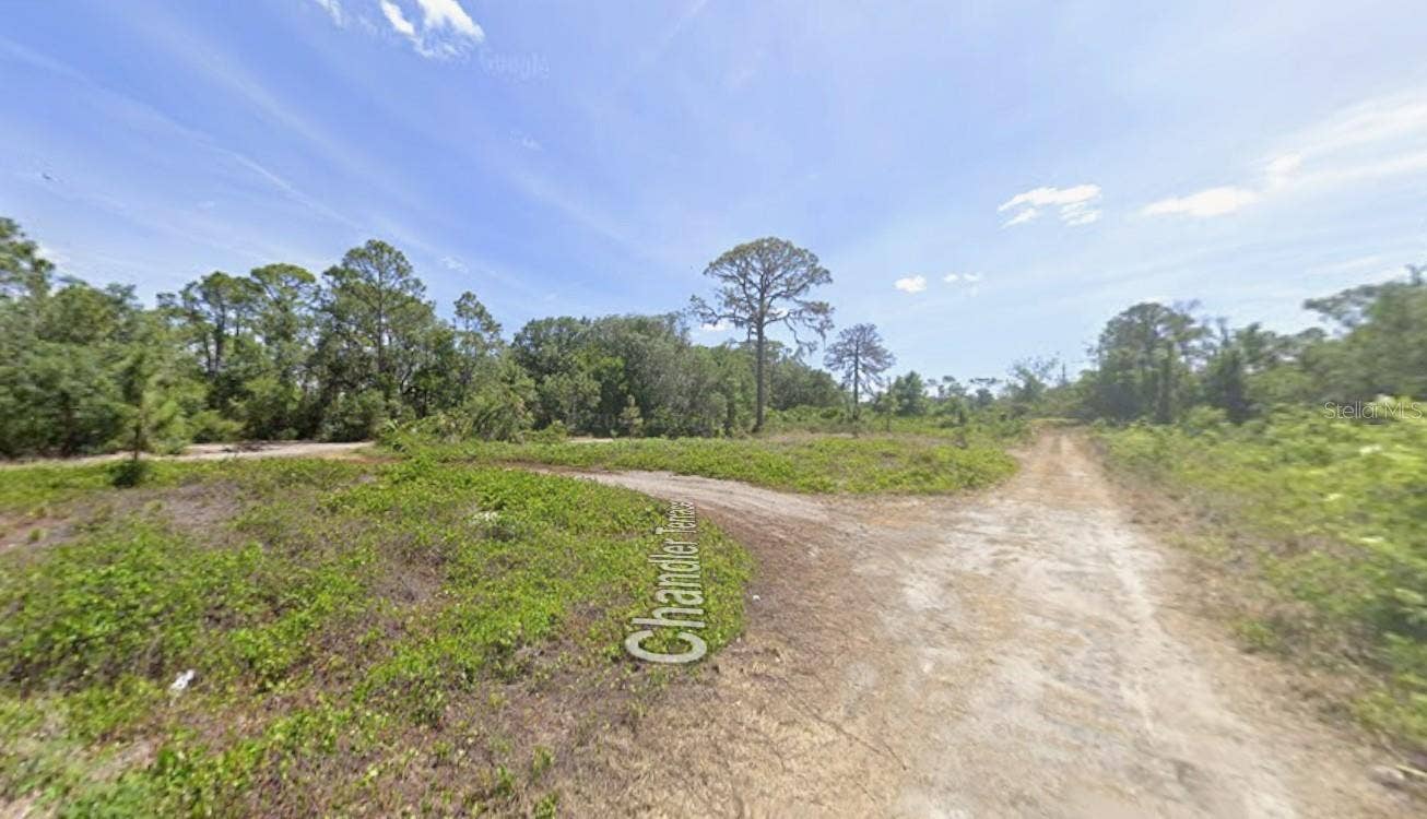 104 CHANDLER TERRACE NE, Lake Placid, FL 33852 104 CHANDLER TERRACE NE, Lake Placid, FL 33852