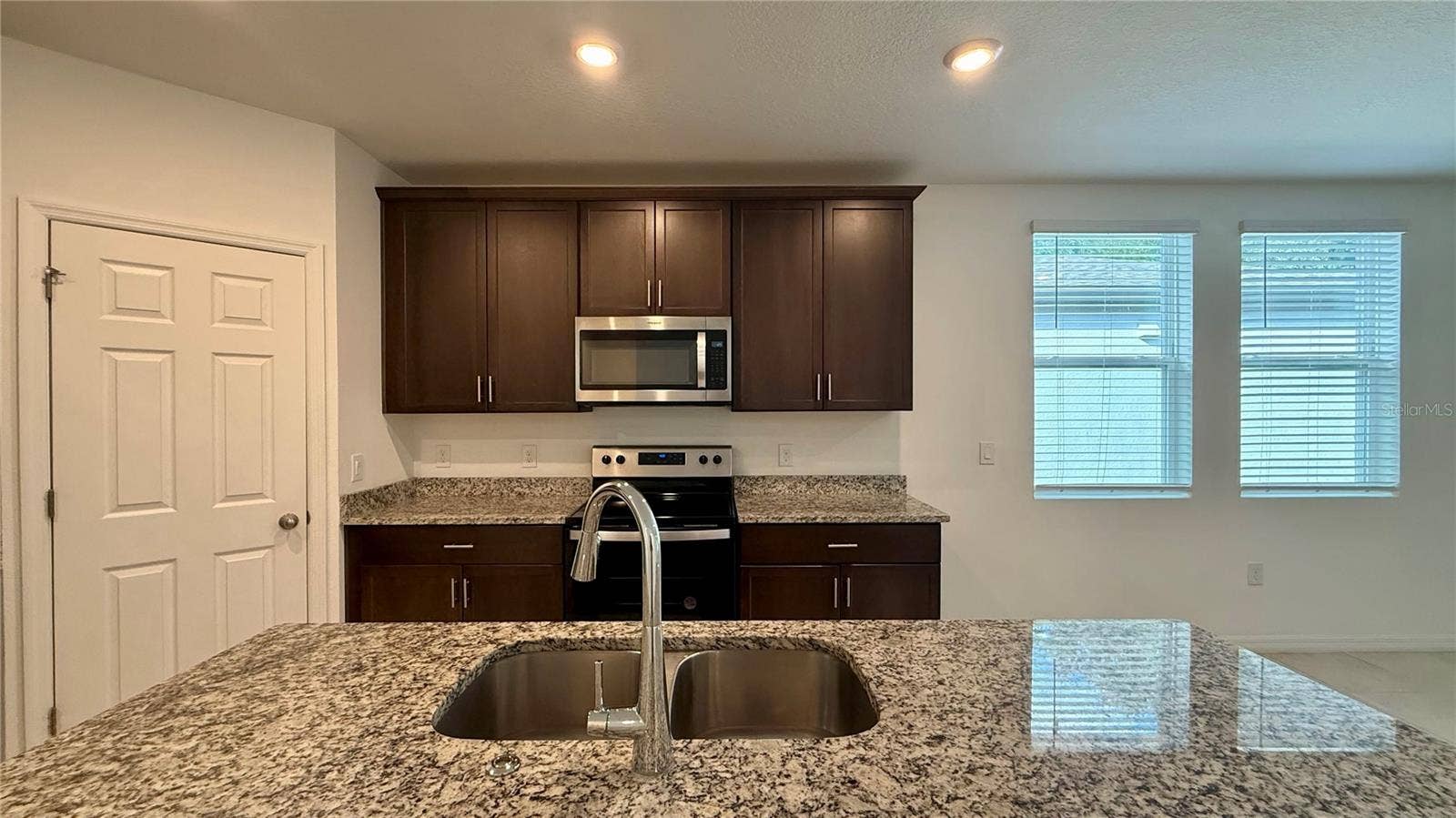 3094 LAUREL OAK LANE, Winter Haven, FL 33884 3094 LAUREL OAK LANE, Winter Haven, FL 33884