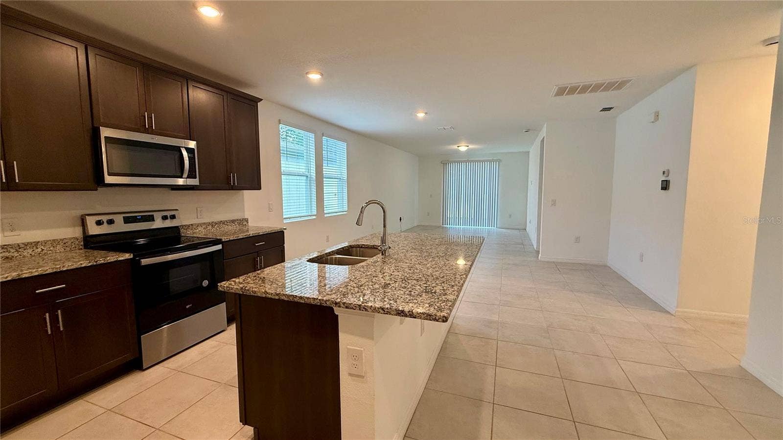 3094 LAUREL OAK LANE, Winter Haven, FL 33884 3094 LAUREL OAK LANE, Winter Haven, FL 33884
