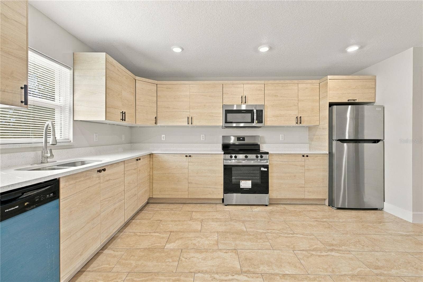 425 PEARL STREET, Lake Hamilton, FL 33851 UNIT 427
