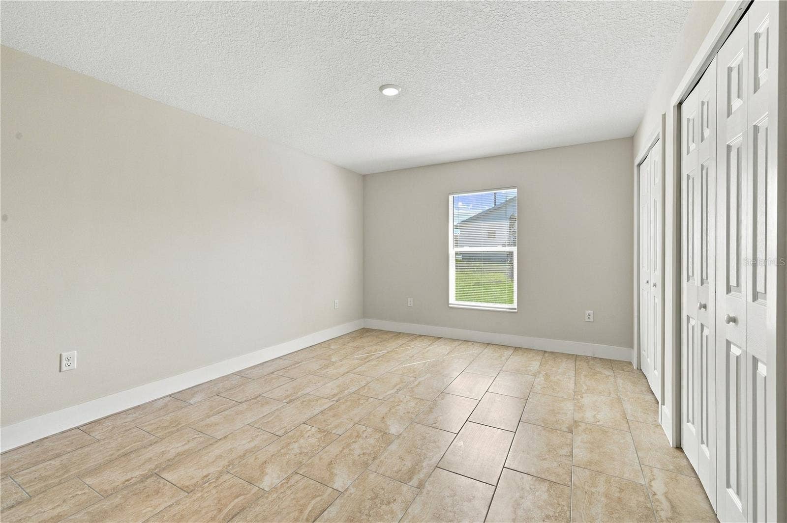 425 PEARL STREET, Lake Hamilton, FL 33851 UNIT 427