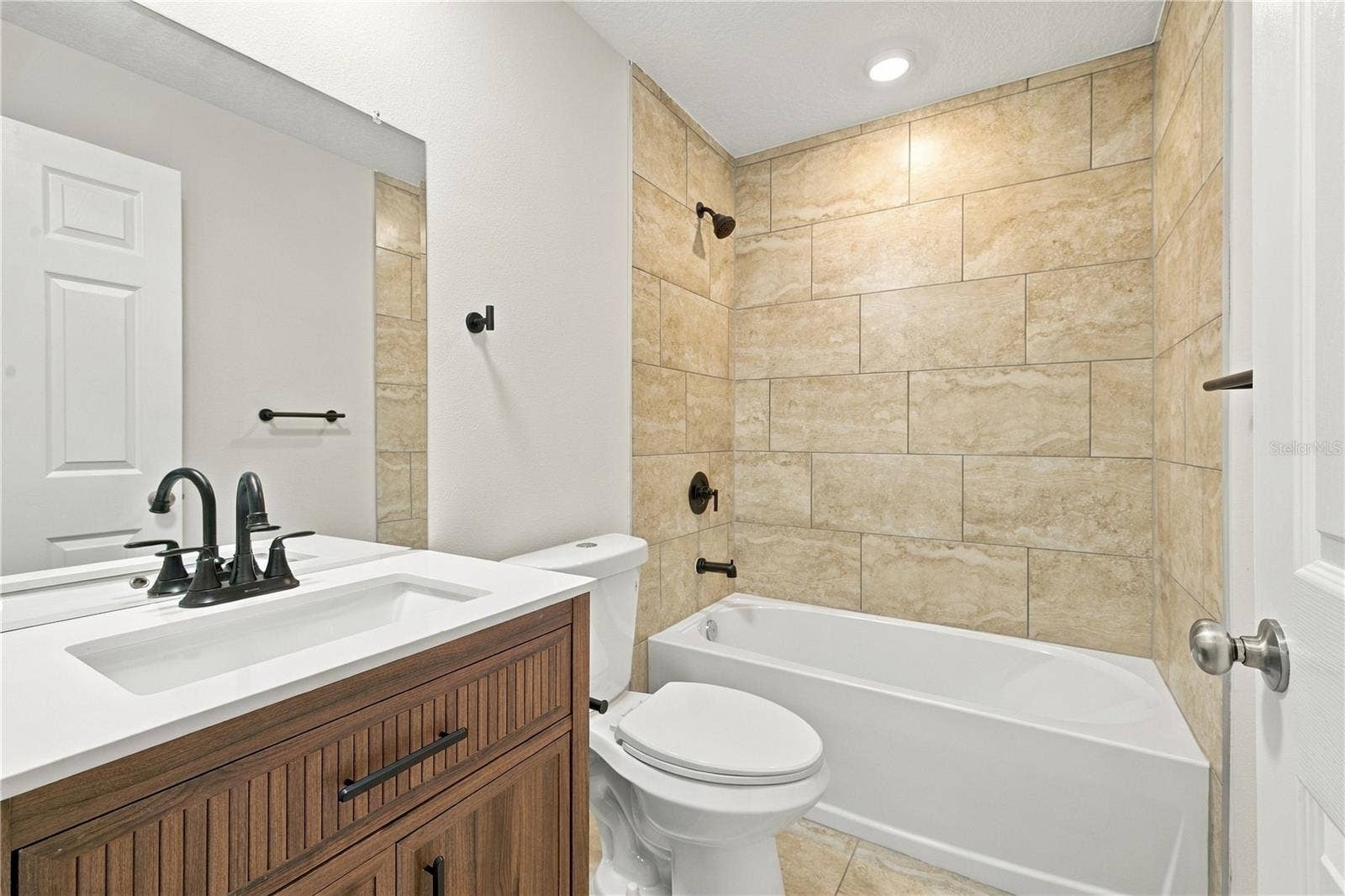 425 PEARL STREET, Lake Hamilton, FL 33851 UNIT 425