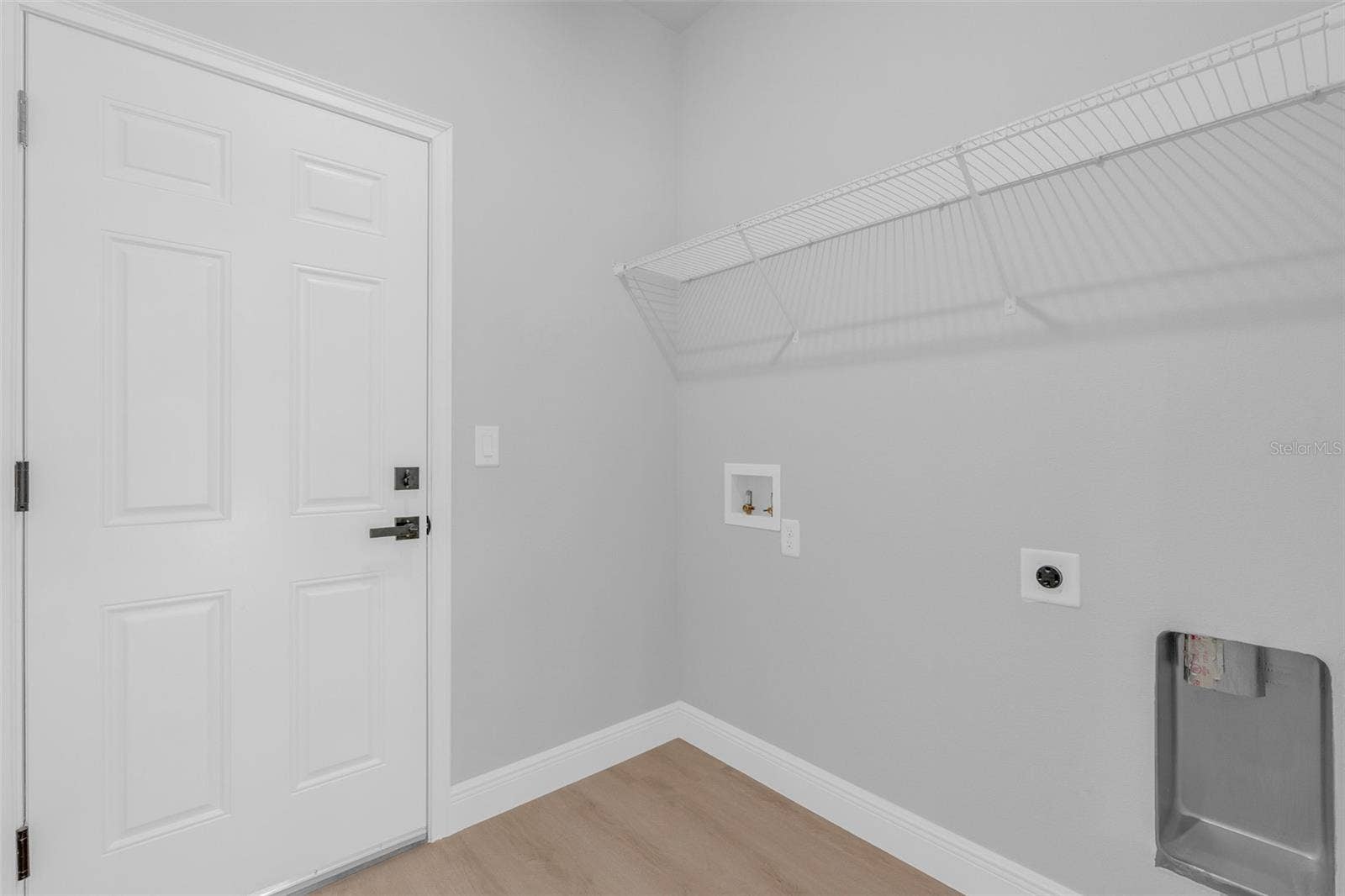 14105 SW 46TH TERRACE, Ocala, FL 34473 laundry