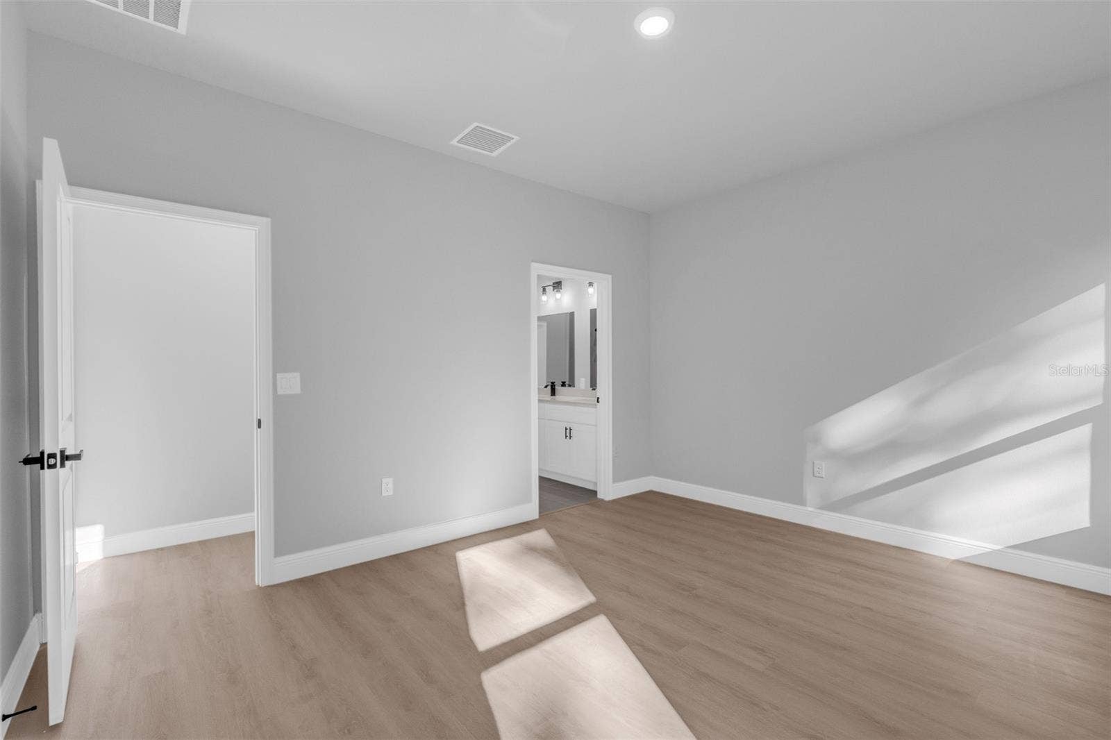 14105 SW 46TH TERRACE, Ocala, FL 34473 14105 SW 46TH TERRACE, Ocala, FL 34473