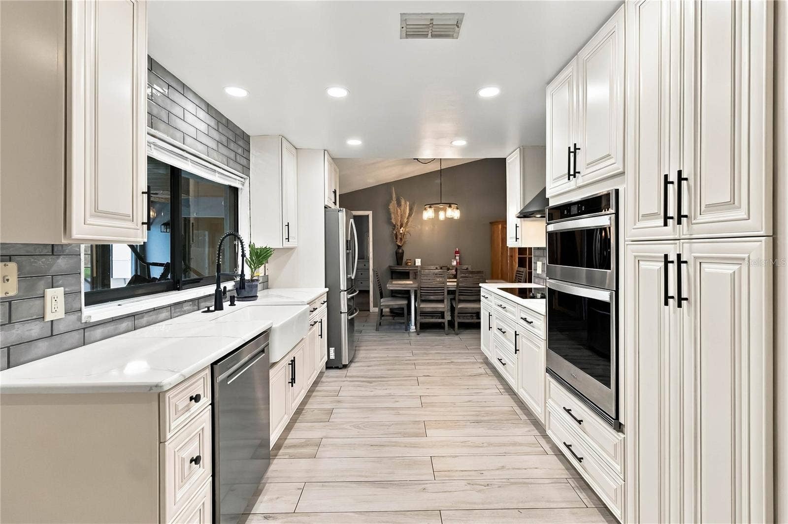 2490 ALBANY DRIVE, Kissimmee, FL 34758 2490 ALBANY DRIVE, Kissimmee, FL 34758