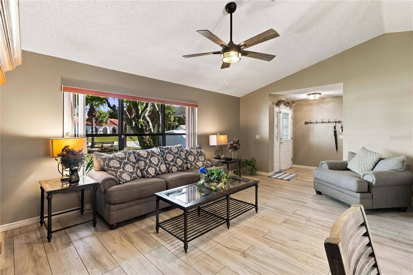 2490 ALBANY DRIVE, Kissimmee, FL 34758 2490 ALBANY DRIVE, Kissimmee, FL 34758