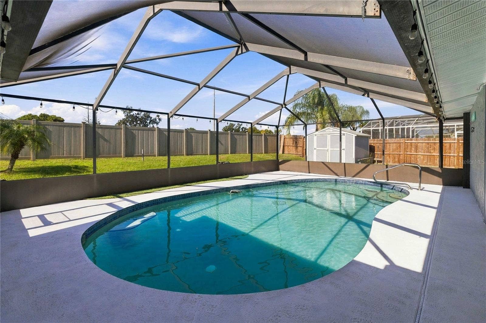 2490 ALBANY DRIVE, Kissimmee, FL 34758 2490 ALBANY DRIVE, Kissimmee, FL 34758