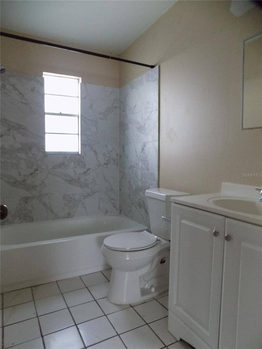 3409 AVENUE R NW, #c, Winter Haven, FL 33881