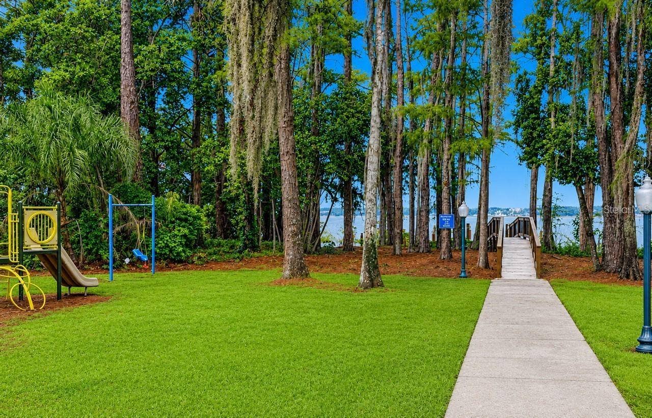 9000 GREAT HERON CIRCLE, Orlando, FL 32836 Walkway to Dock