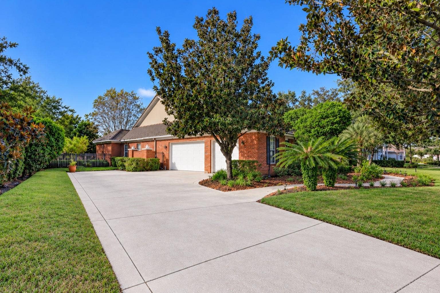 9000 GREAT HERON CIRCLE, Orlando, FL 32836 Garage Photo