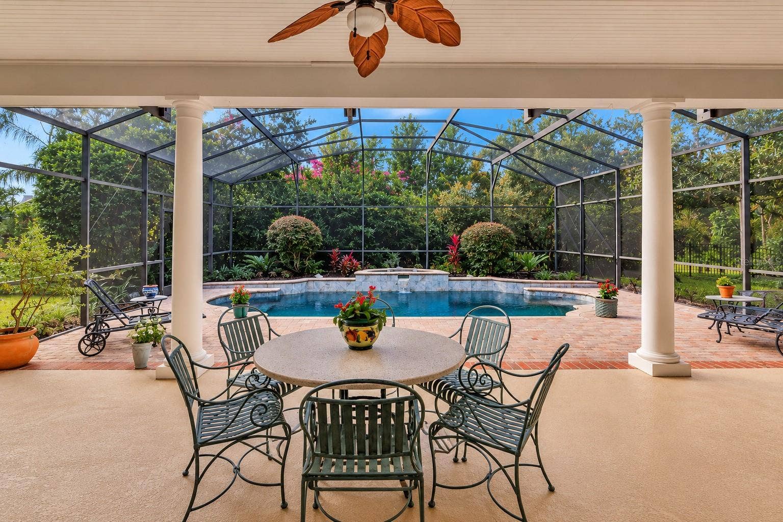 9000 GREAT HERON CIRCLE, Orlando, FL 32836 Pool View