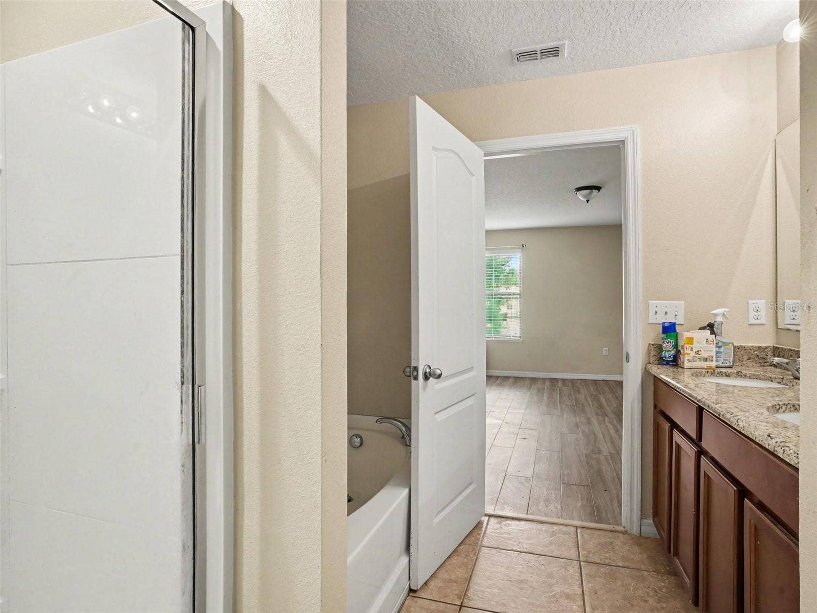 1120 CYPRESS POINTE BOULEVARD, Davenport, FL 33896 1120 CYPRESS POINTE BOULEVARD, Davenport, FL 33896