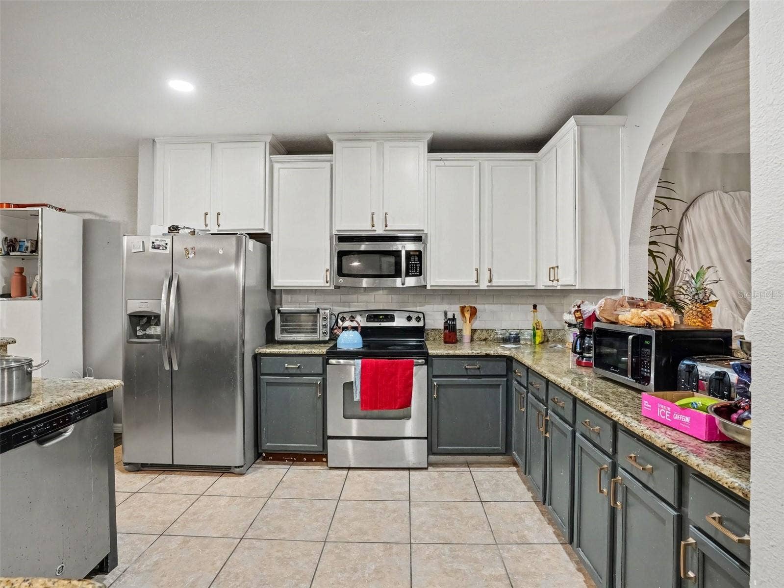 1120 CYPRESS POINTE BOULEVARD, Davenport, FL 33896 1120 CYPRESS POINTE BOULEVARD, Davenport, FL 33896