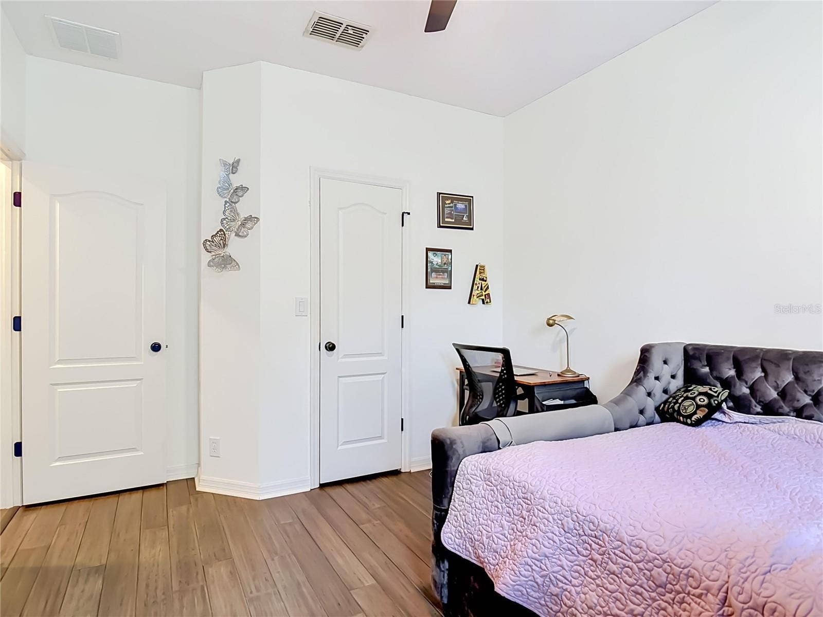 123 IVYDALE MANOR DRIVE, Deland, FL 32724 123 IVYDALE MANOR DRIVE, Deland, FL 32724