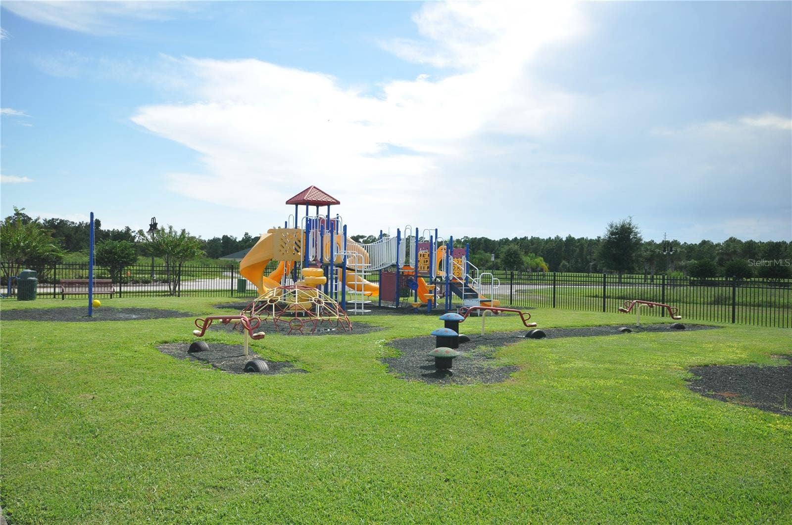 4918 WALTHAM FOREST DRIVE, Davenport, FL 33837 4918 WALTHAM FOREST DRIVE, Davenport, FL 33837