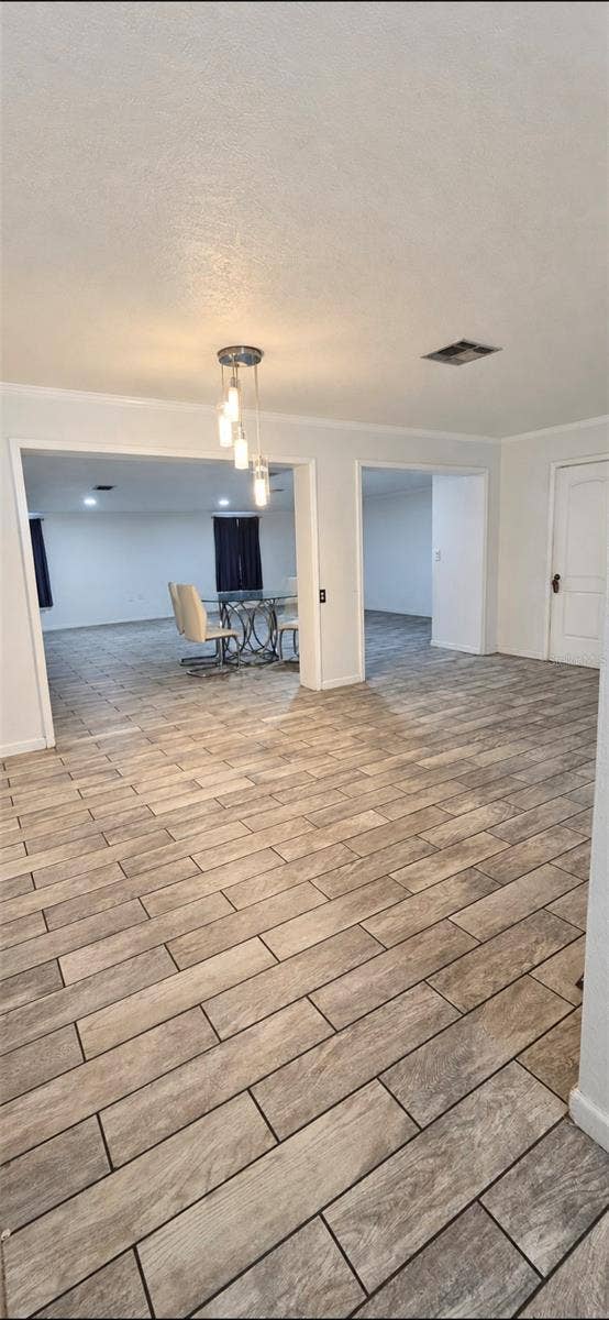8007 MEADOWGLEN DRIVE, Orlando, FL 32810 8007 MEADOWGLEN DRIVE, Orlando, FL 32810