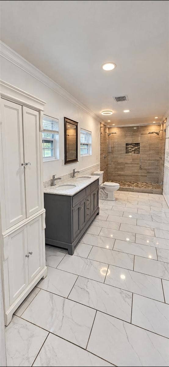 8007 MEADOWGLEN DRIVE, Orlando, FL 32810 8007 MEADOWGLEN DRIVE, Orlando, FL 32810