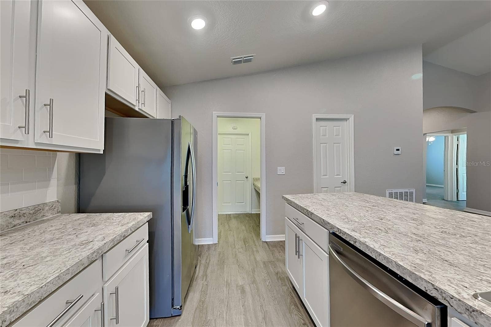 Lakeland, FL 33813