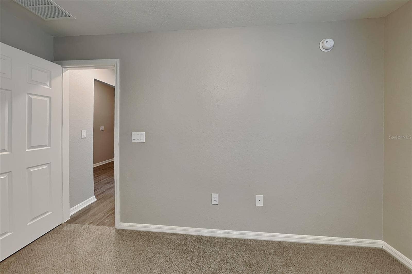 Lakeland, FL 33813