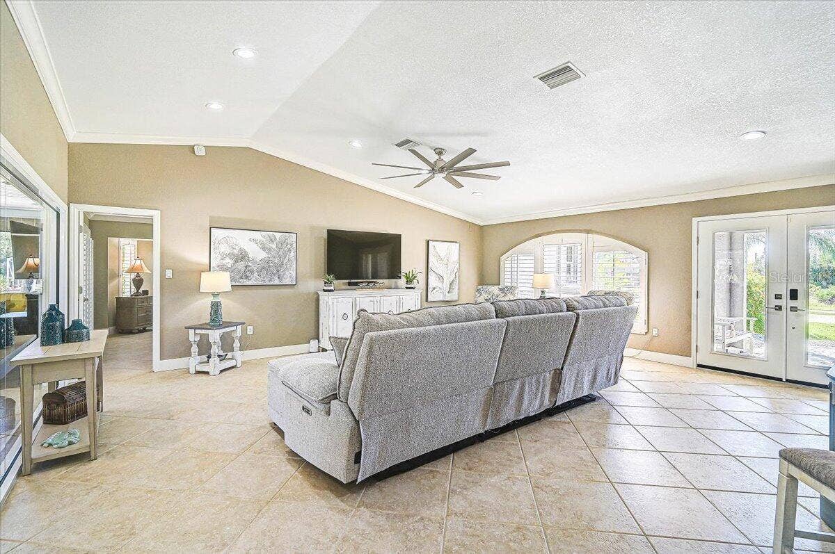 8877 CALUMET BOULEVARD, Port Charlotte, FL 33981 8877 CALUMET BOULEVARD, Port Charlotte, FL 33981