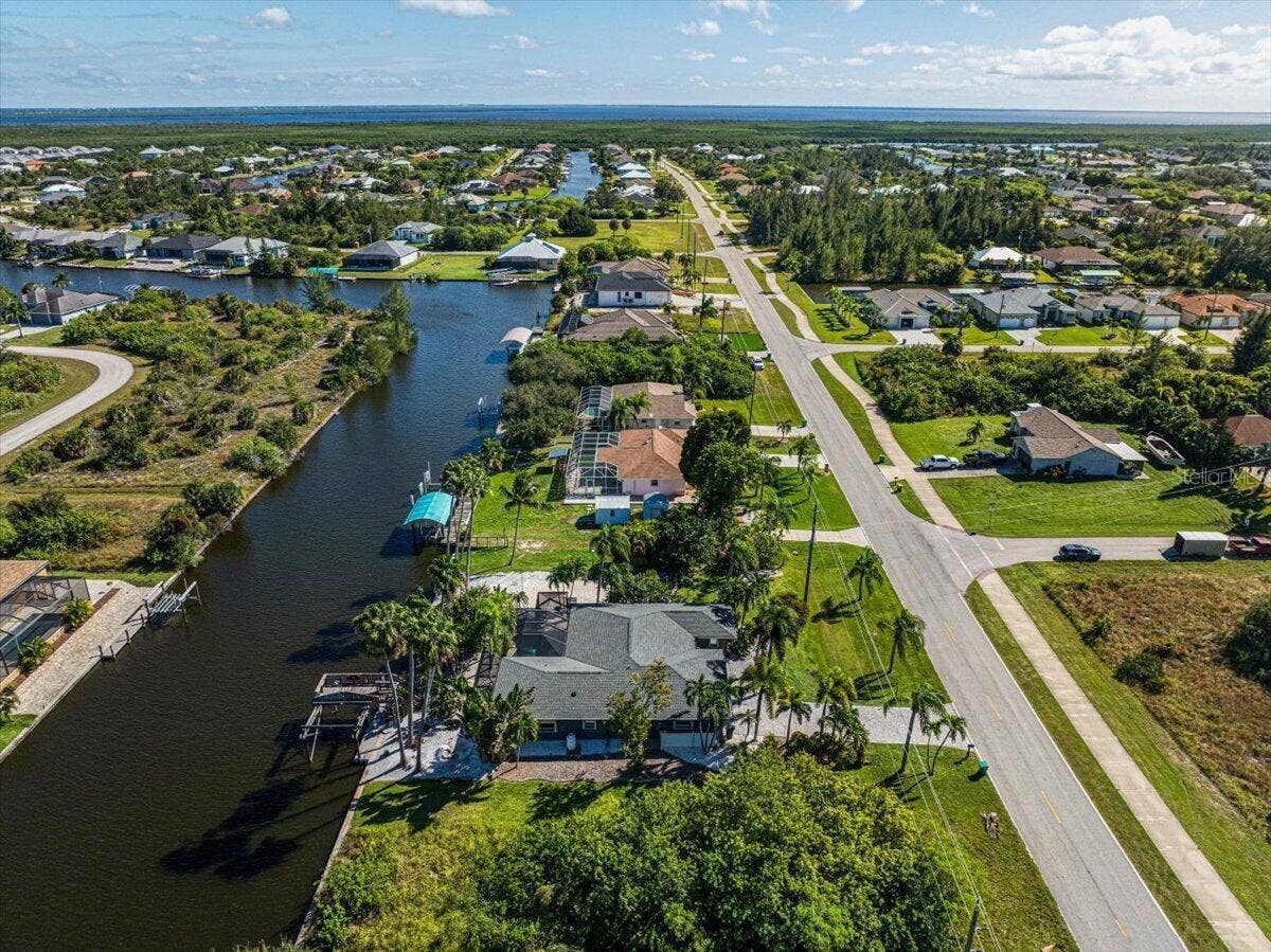 8877 CALUMET BOULEVARD, Port Charlotte, FL 33981 8877 CALUMET BOULEVARD, Port Charlotte, FL 33981