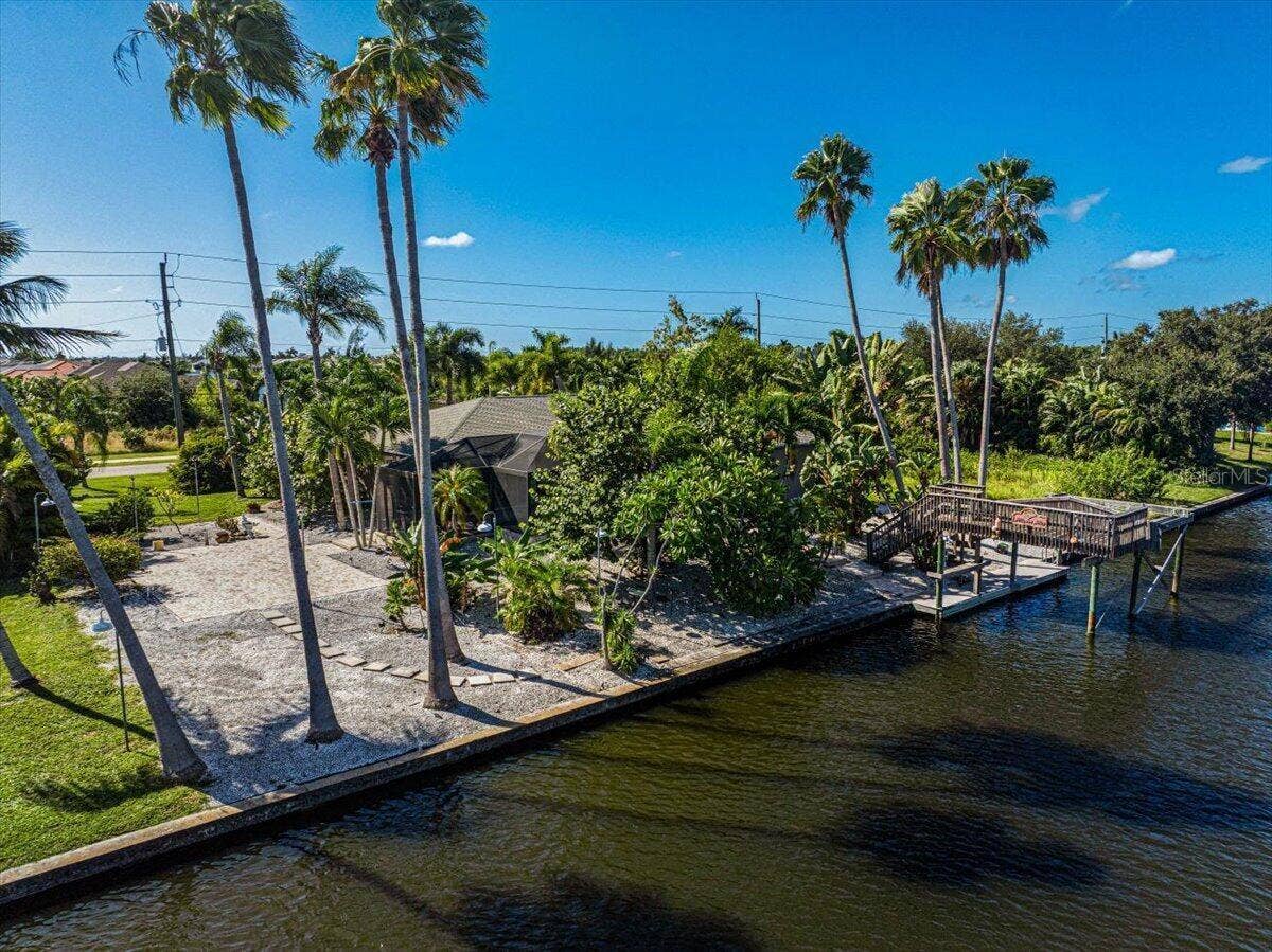 8877 CALUMET BOULEVARD, Port Charlotte, FL 33981 8877 CALUMET BOULEVARD, Port Charlotte, FL 33981
