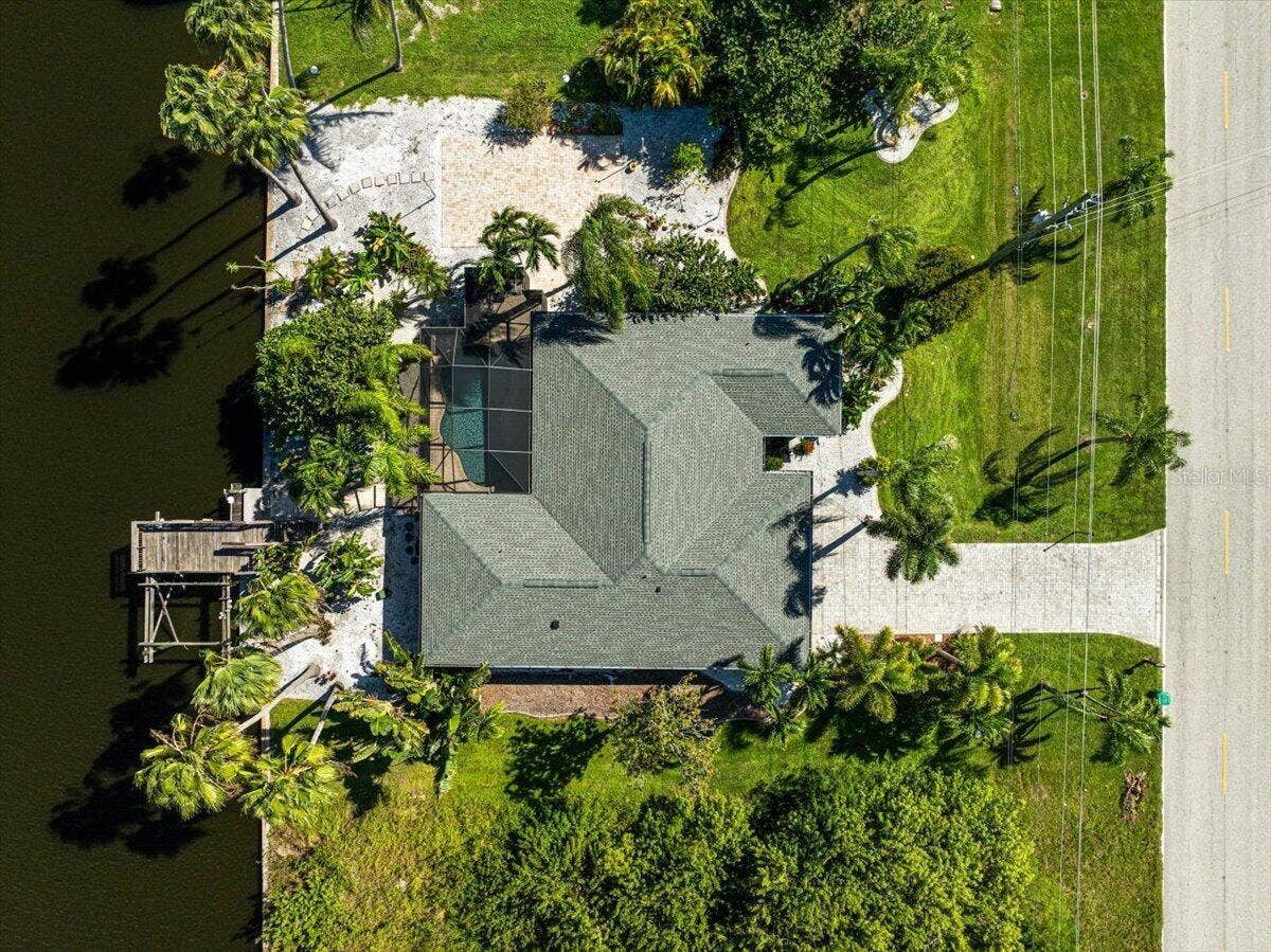 8877 CALUMET BOULEVARD, Port Charlotte, FL 33981 8877 CALUMET BOULEVARD, Port Charlotte, FL 33981