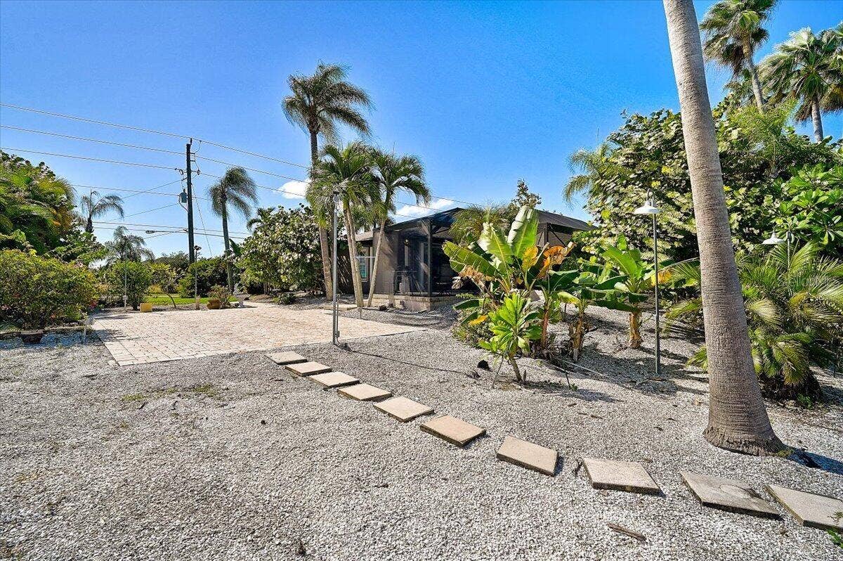 8877 CALUMET BOULEVARD, Port Charlotte, FL 33981 8877 CALUMET BOULEVARD, Port Charlotte, FL 33981