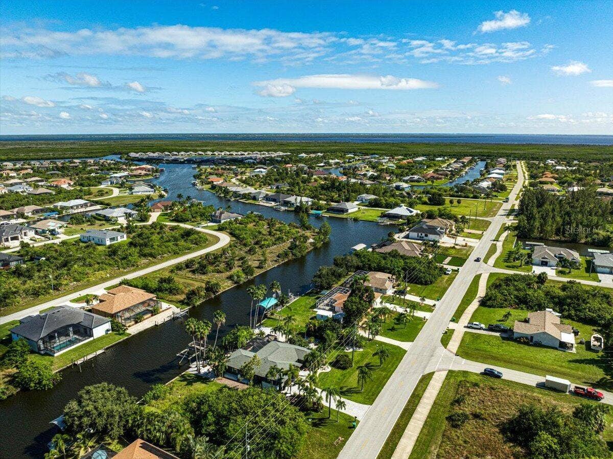 8877 CALUMET BOULEVARD, Port Charlotte, FL 33981 8877 CALUMET BOULEVARD, Port Charlotte, FL 33981