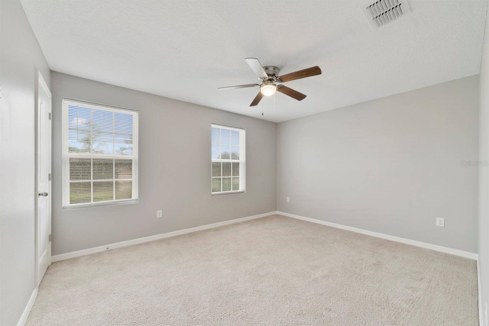 1869 SNAPPER DRIVE, Poinciana, FL 34759 1869 SNAPPER DRIVE, Poinciana, FL 34759