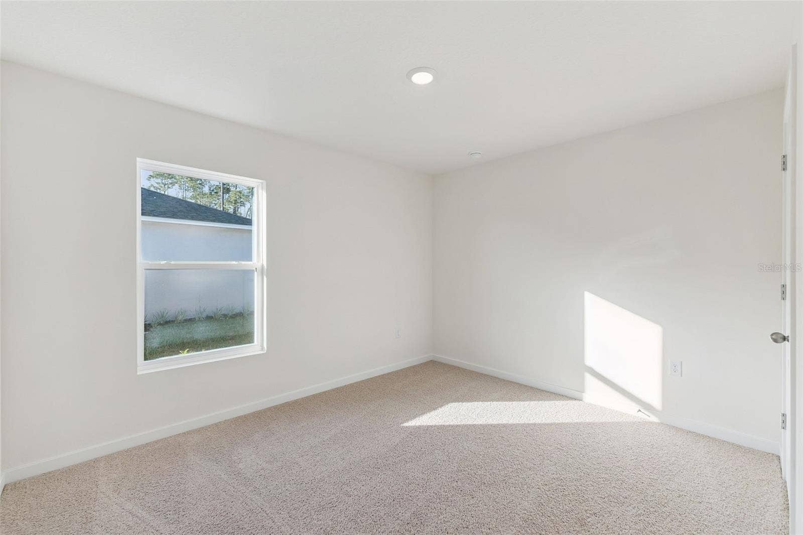20 AMBERWOOD LANE, Ormond Beach, FL 32174 20 AMBERWOOD LANE, Ormond Beach, FL 32174