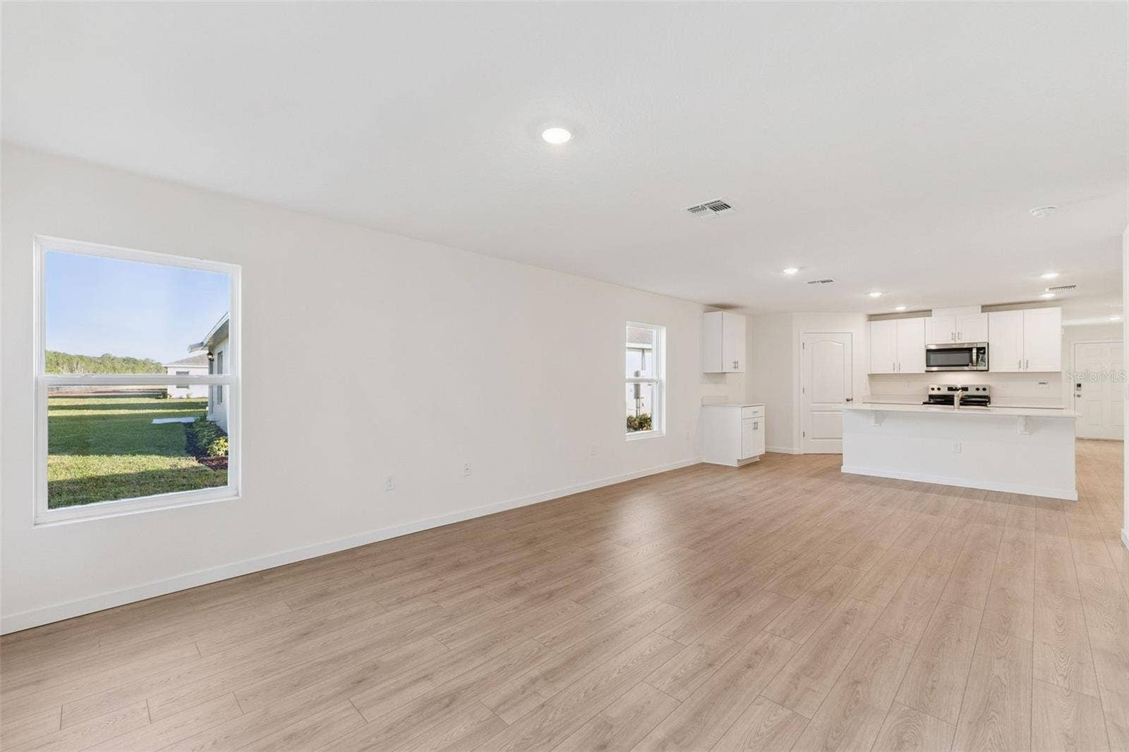20 AMBERWOOD LANE, Ormond Beach, FL 32174 20 AMBERWOOD LANE, Ormond Beach, FL 32174