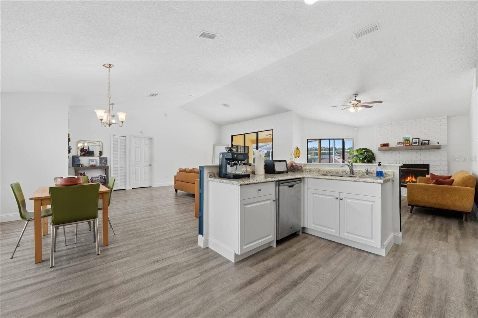 583 ANTELOPE DRIVE, Deltona, FL 32725 583 ANTELOPE DRIVE, Deltona, FL 32725
