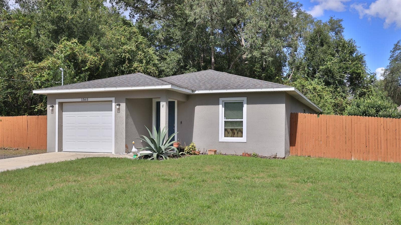 1565 SCHAUB AVENUE, Orange City, FL 32763 1565 SCHAUB AVENUE, Orange City, FL 32763