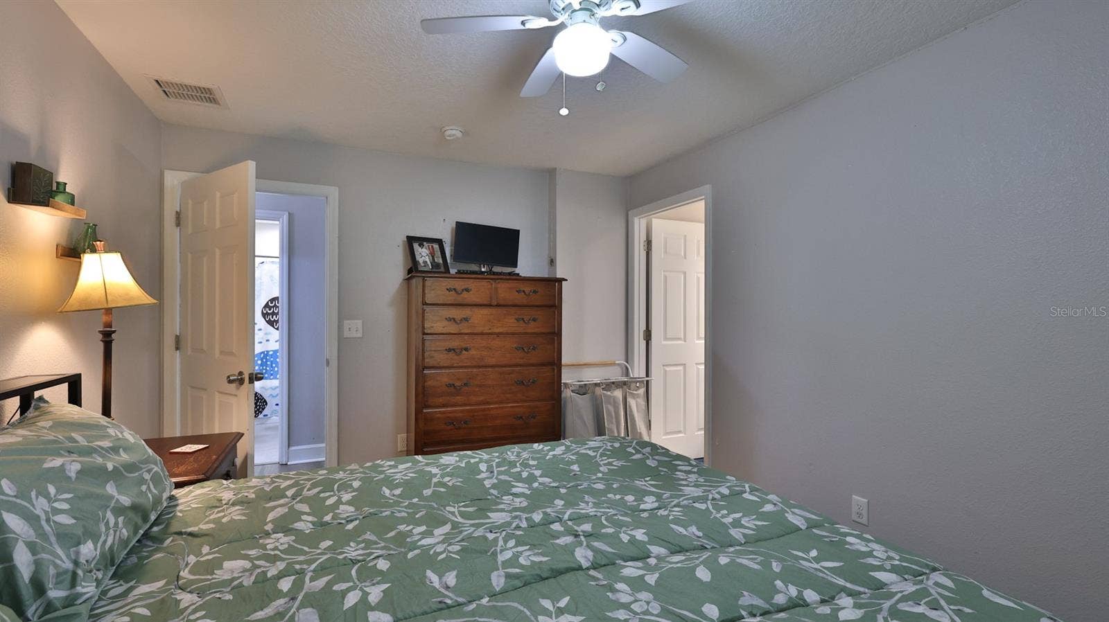 1565 SCHAUB AVENUE, Orange City, FL 32763 1565 SCHAUB AVENUE, Orange City, FL 32763