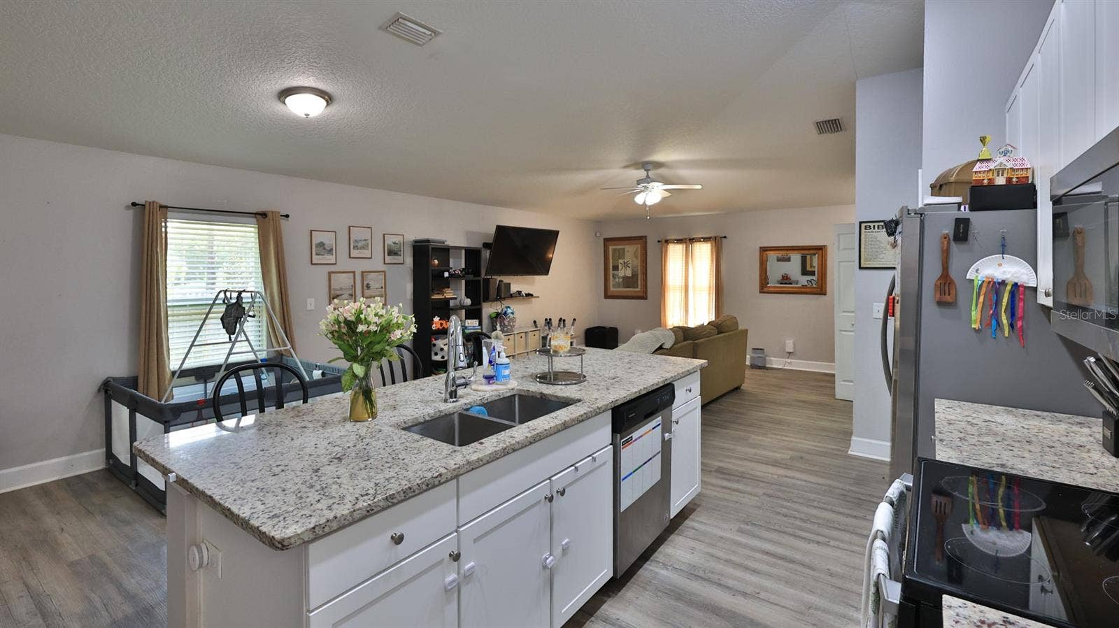 1565 SCHAUB AVENUE, Orange City, FL 32763 1565 SCHAUB AVENUE, Orange City, FL 32763