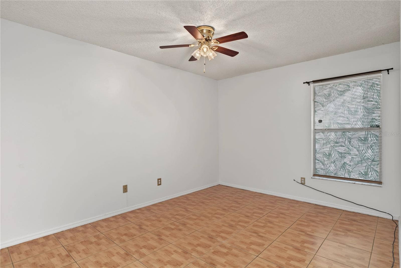 3117 SANDY SHORE LN, Kissimmee, FL 34743 3117 SANDY SHORE LN, Kissimmee, FL 34743