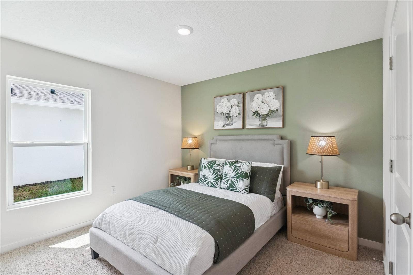 22 AMBERWOOD LANE, Ormond Beach, FL 32174 22 AMBERWOOD LANE, Ormond Beach, FL 32174