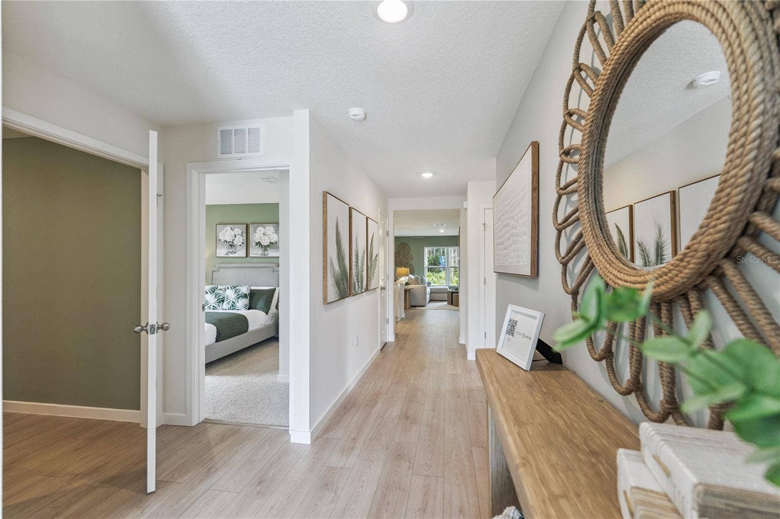 22 AMBERWOOD LANE, Ormond Beach, FL 32174 22 AMBERWOOD LANE, Ormond Beach, FL 32174